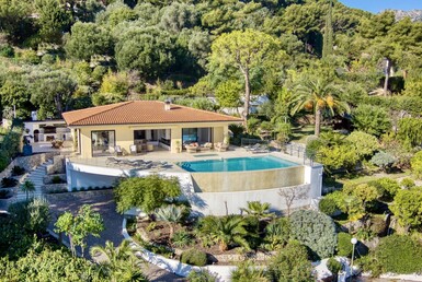 ROQUEBRUNE CAP MARTIN - Sea View Villa